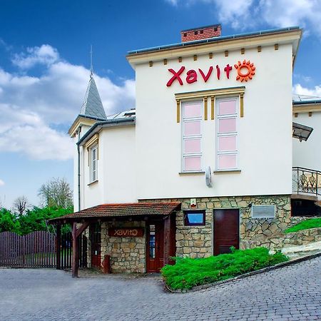 Xavito Bed and Breakfast Sanok Exterior foto