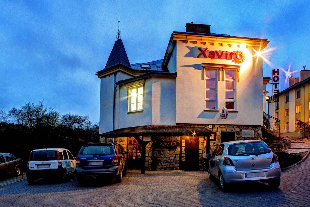 Xavito Bed and Breakfast Sanok Exterior foto
