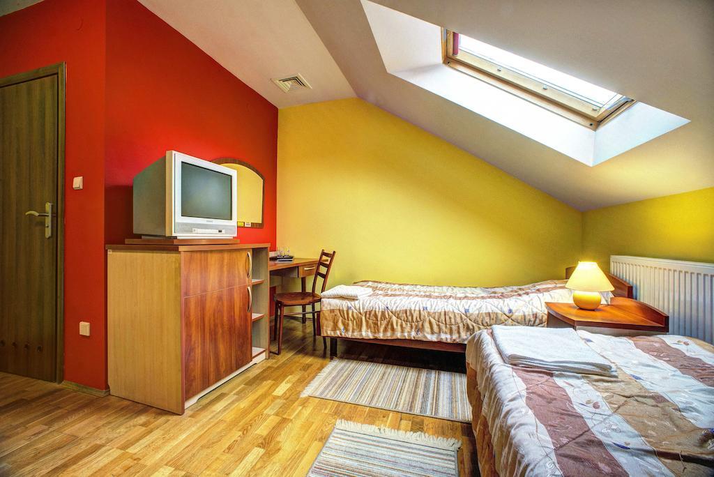 Xavito Bed and Breakfast Sanok Habitación foto