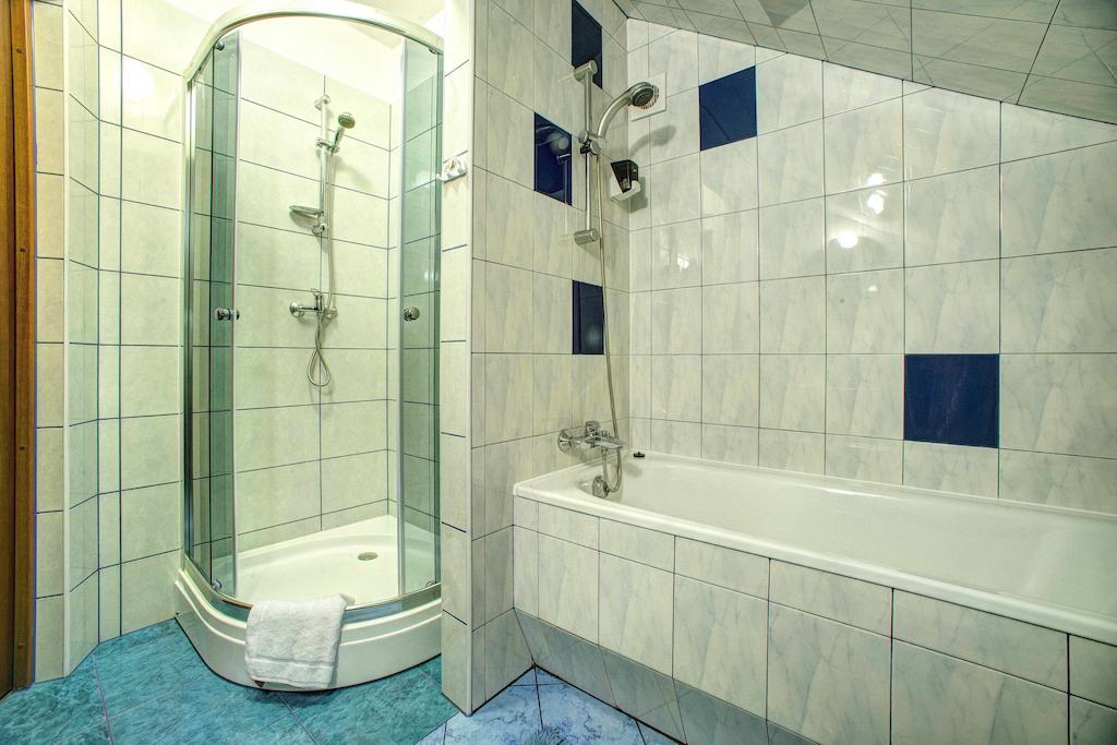 Xavito Bed and Breakfast Sanok Habitación foto